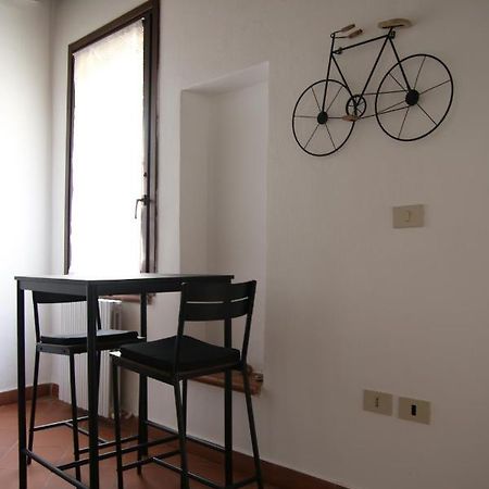 Le Vie Del Centro Apartment Ferrara Luaran gambar