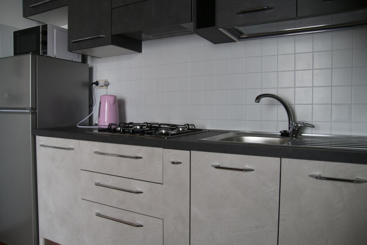 Le Vie Del Centro Apartment Ferrara Luaran gambar